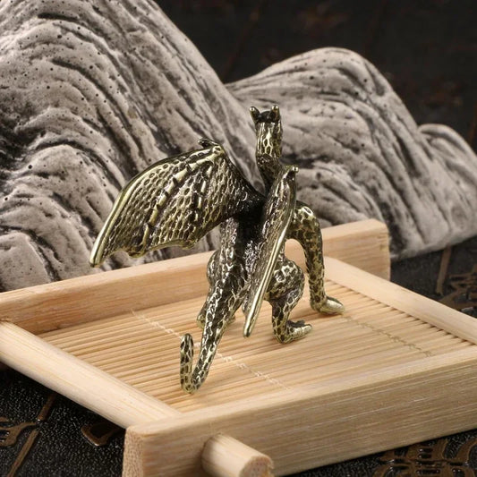 Retro Solid Brass Pterosaur Dragon Figurine – Chinese Mythical Beast Statue, Feng Shui Decoration & Desktop Ornament